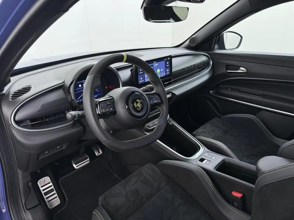 Abarth 600e Scorpionissima 54 kWh Sabelt uit 2025, foto 14