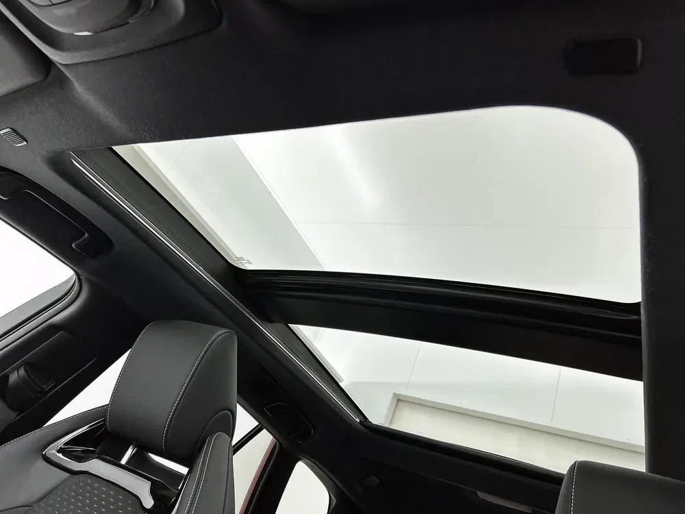 Toyota Corolla 2.0 Hybrid Executive uit 2023, foto 13