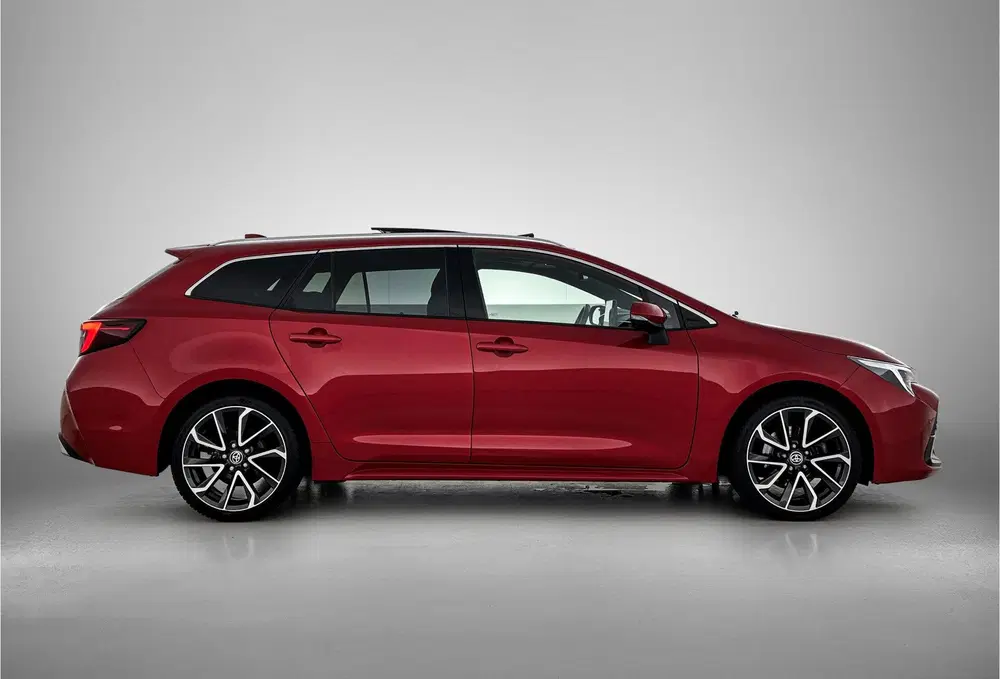Toyota Corolla 2.0 Hybrid Executive uit 2023, foto 14