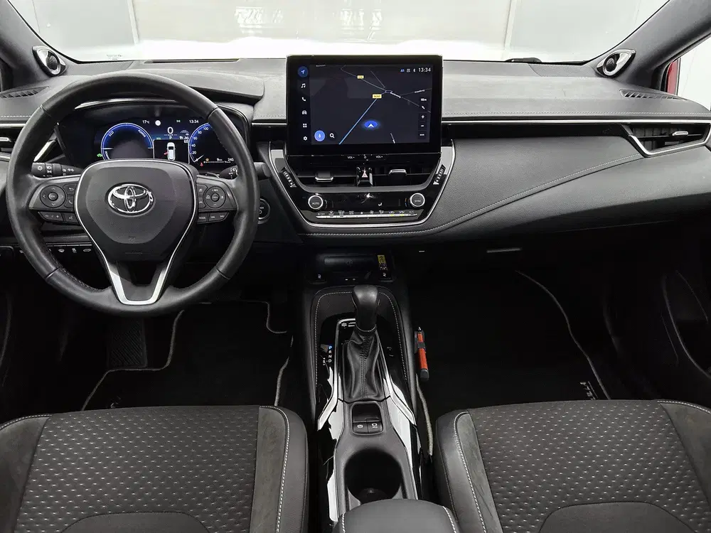 Toyota Corolla 2.0 Hybrid Executive uit 2023, foto 5