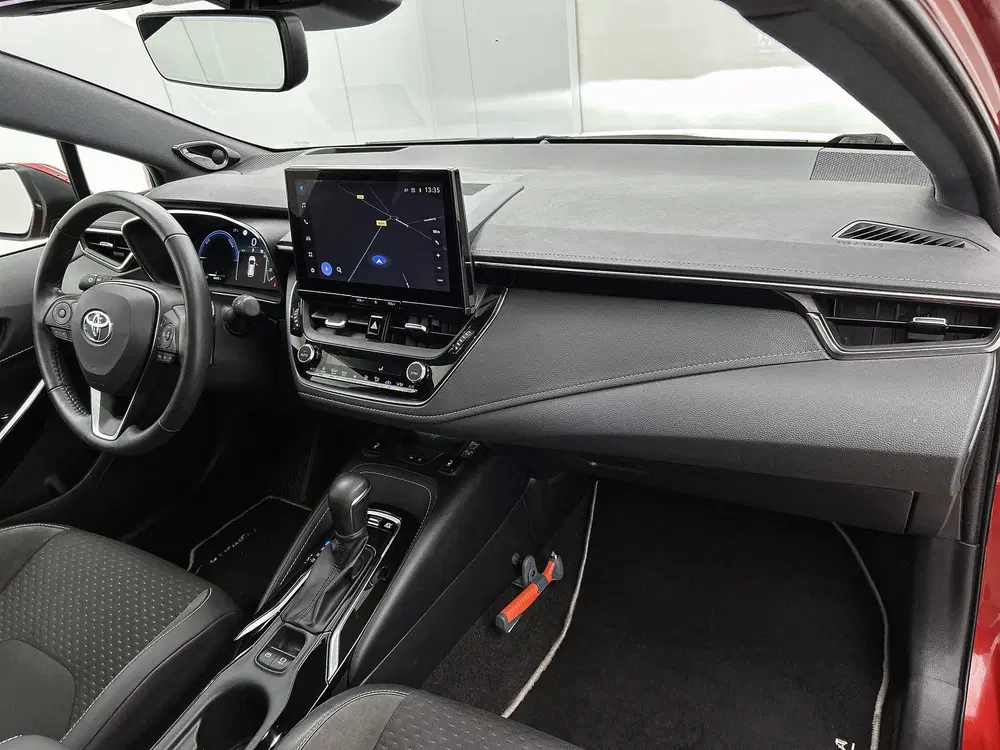 Toyota Corolla 2.0 Hybrid Executive uit 2023, foto 7