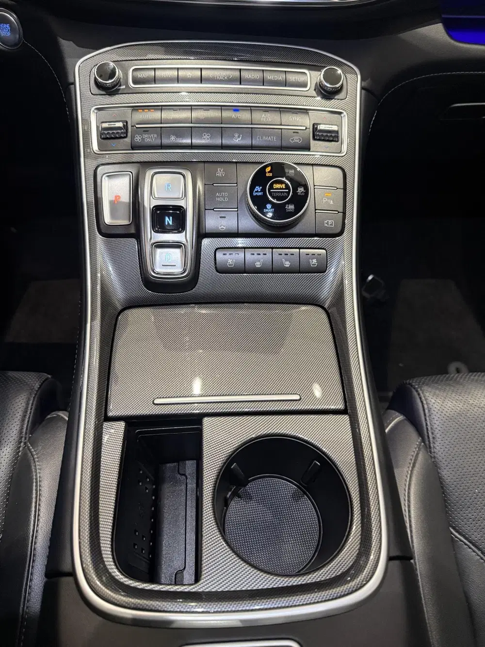 Hyundai SANTA FE 1.6 T-GDI PHEV Premium Sky 7p. uit 2021, foto 10