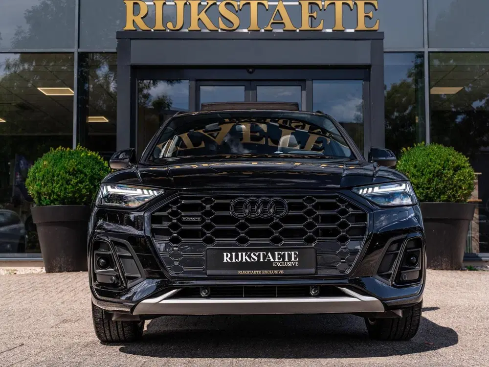 Audi Q5 55 TFSIe Quattro Competition S-Line uit 2021, foto 3