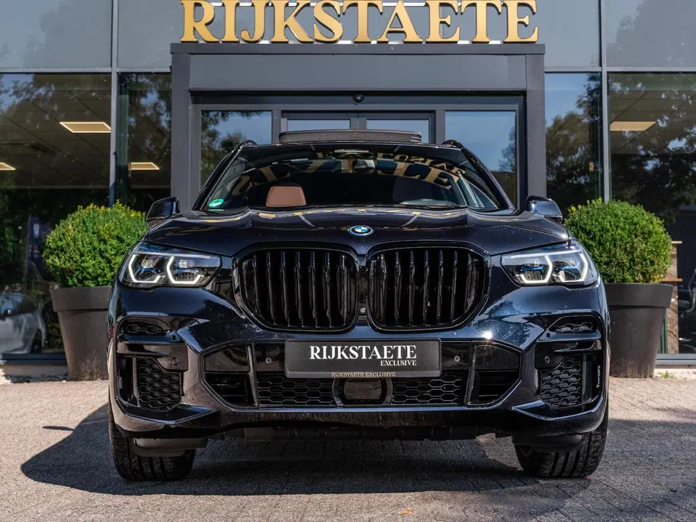 BMW X5 xDrive45e High Executive uit 2022, foto 3