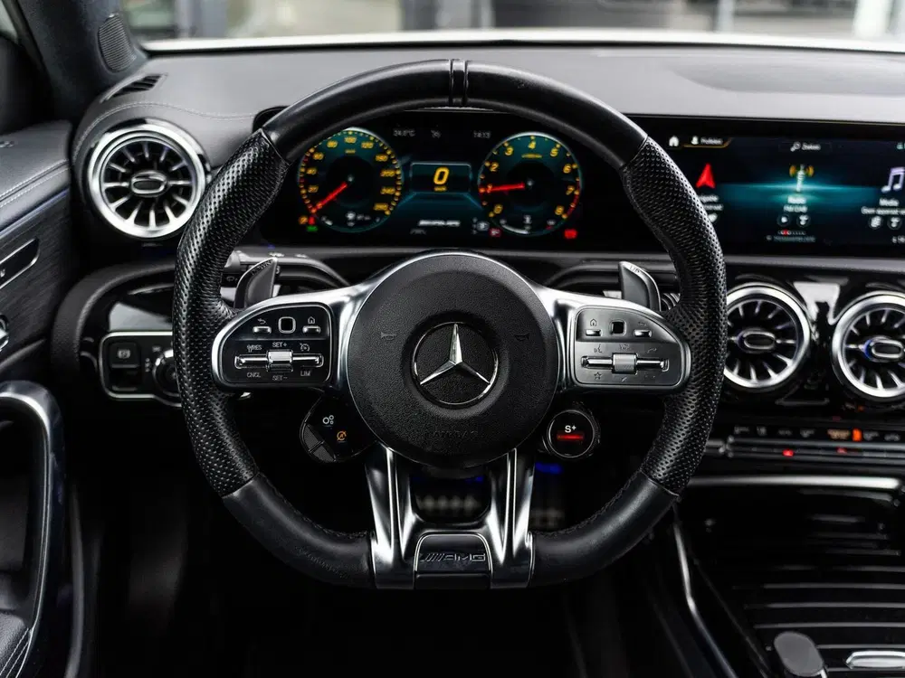 Mercedes-Benz A-Klasse Mercedes A-klasse AMG A35 4MATIC uit 2022, foto 11