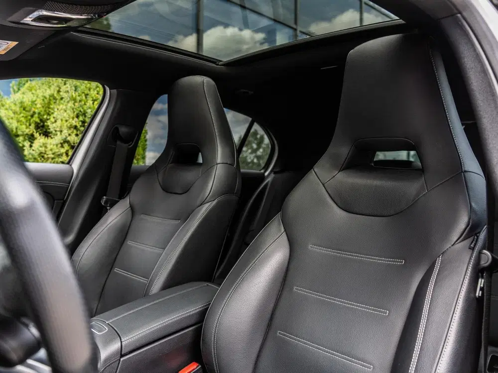 Mercedes-Benz A-Klasse Mercedes A-klasse AMG A35 4MATIC uit 2022, foto 15