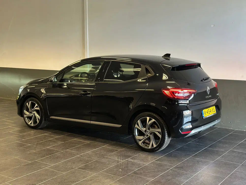 Renault Clio 1.6 E-Tech Hybrid 145 R.S. Line uit 2022, foto 10