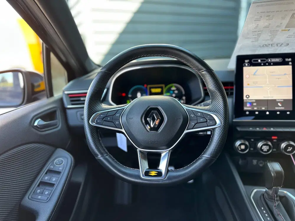 Renault Clio 1.6 E-Tech Hybrid 145 R.S. Line uit 2022, foto 13