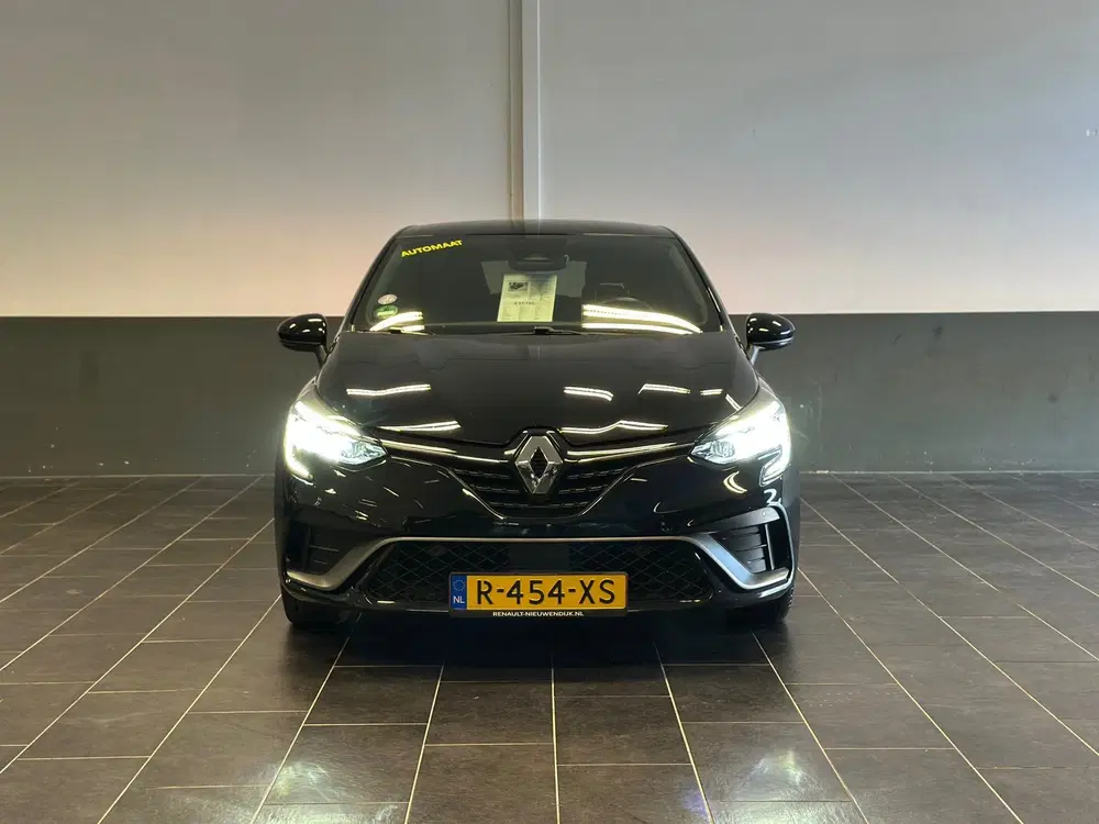 Renault Clio 1.6 E-Tech Hybrid 145 R.S. Line uit 2022, foto 2