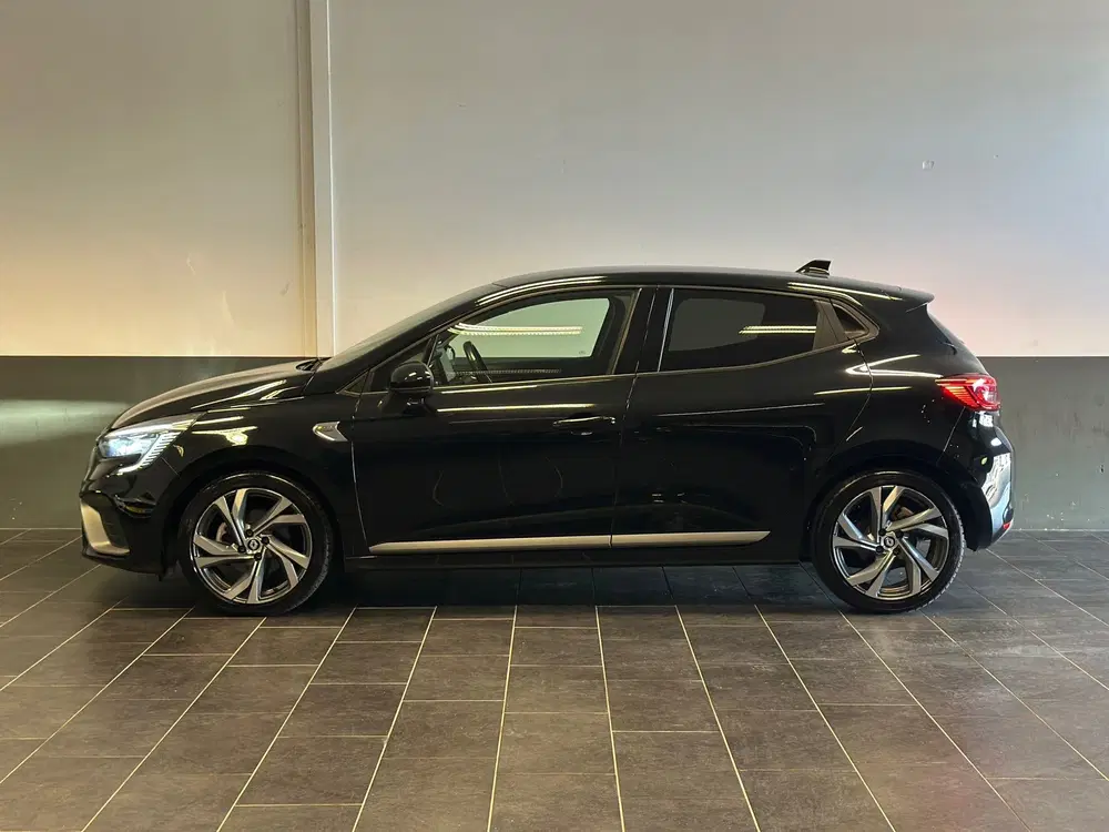 Renault Clio 1.6 E-Tech Hybrid 145 R.S. Line uit 2022, foto 4