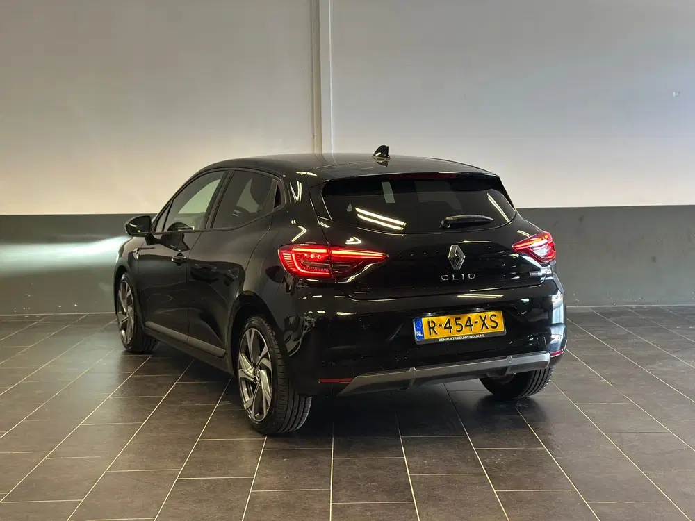 Renault Clio 1.6 E-Tech Hybrid 145 R.S. Line uit 2022, foto 5