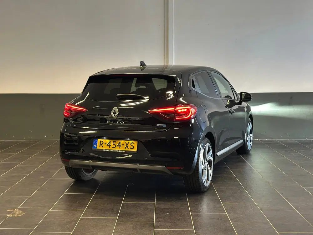 Renault Clio 1.6 E-Tech Hybrid 145 R.S. Line uit 2022, foto 7