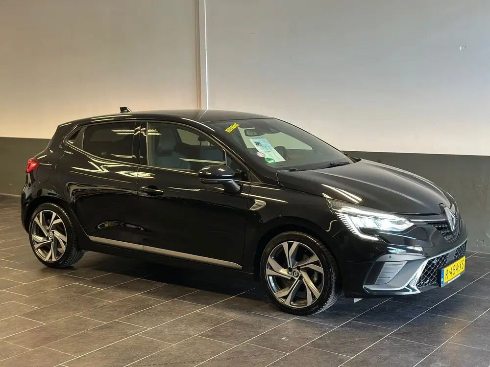 Renault Clio 1.6 E-Tech Hybrid 145 R.S. Line uit 2022, foto 9