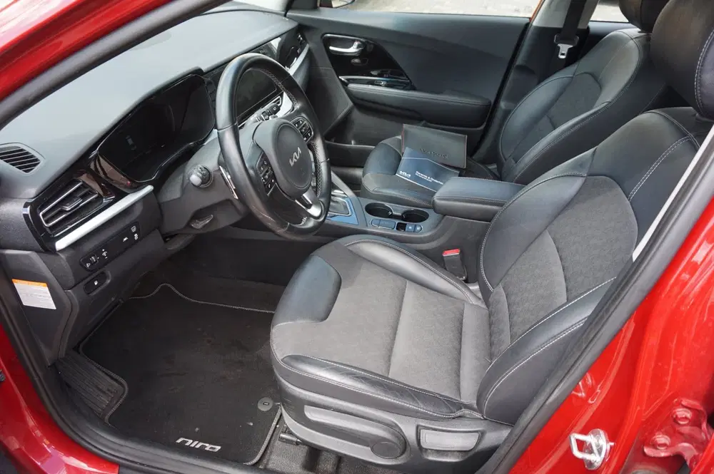 Kia Niro 1.6 GDi Hybrid DynamicLine uit 2021, foto 11