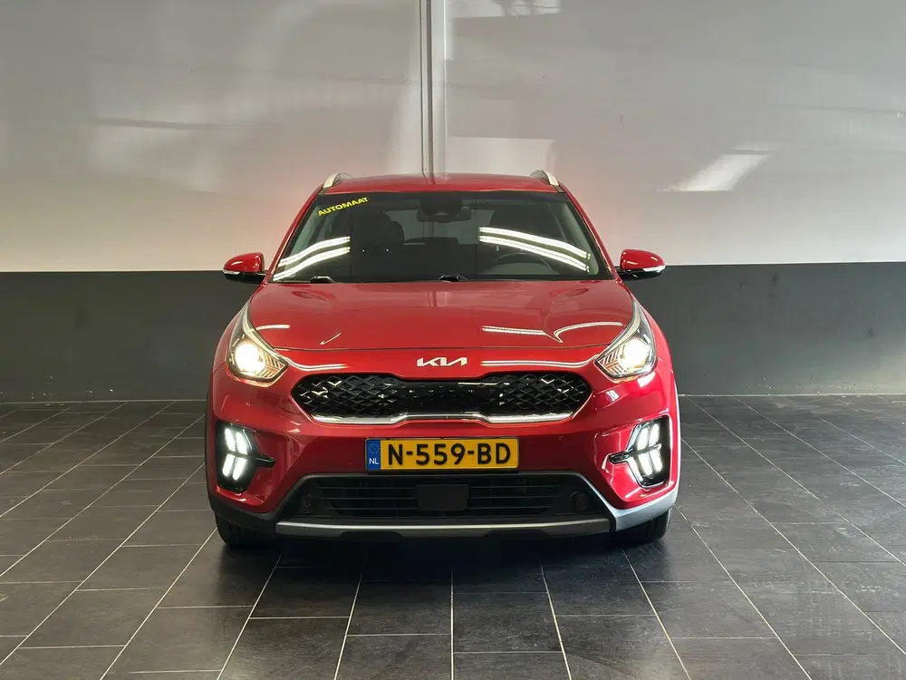 Kia Niro 1.6 GDi Hybrid DynamicLine uit 2021, foto 2