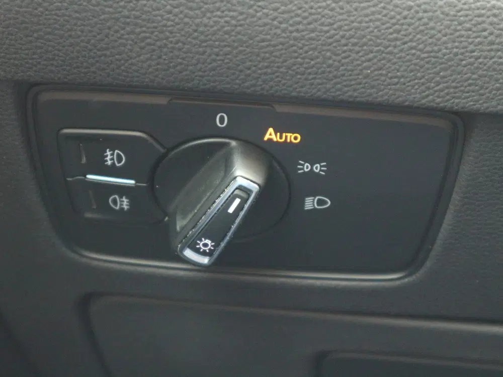 Volkswagen Passat 1.5 TSI Business 7-DSG VIRTUAL NL uit 2022, foto 13