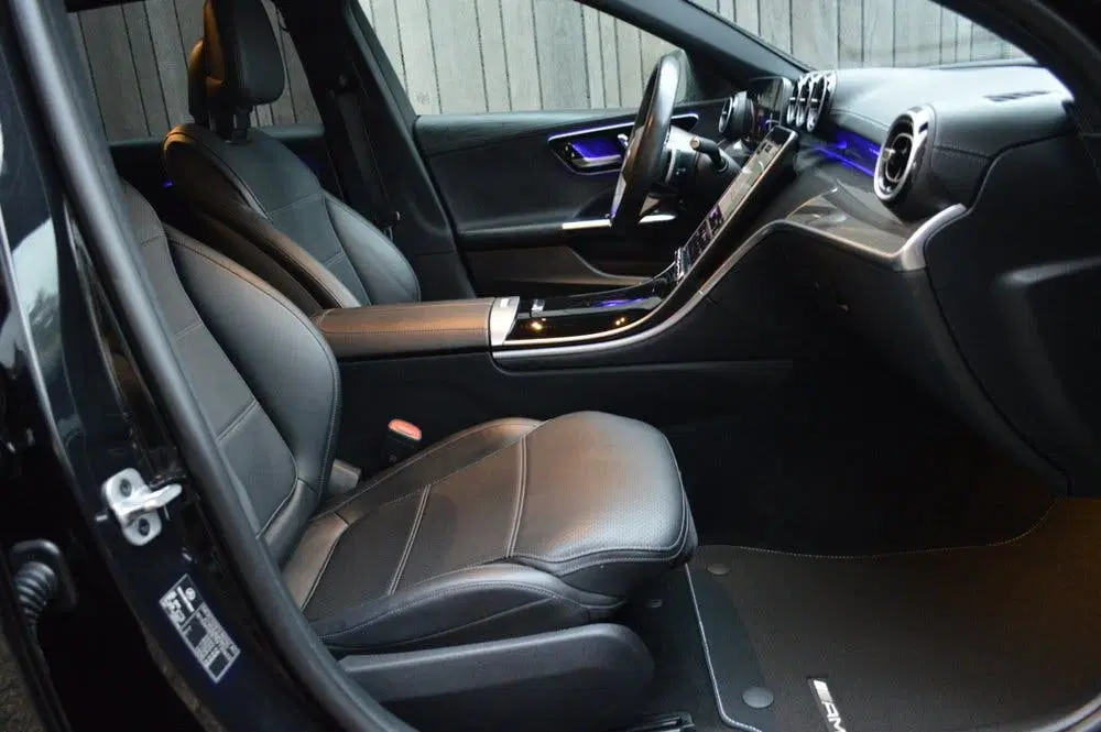 Mercedes-Benz C-Klasse 300 e AMG Led Leder Panorama M uit 2023, foto 10