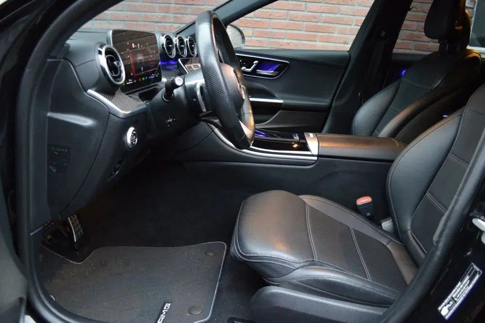 Mercedes-Benz C-Klasse 300 e AMG Led Leder Panorama M uit 2023, foto 9