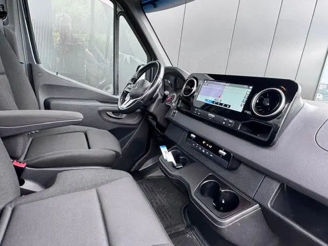 Mercedes-Benz Sprinter 317 CDI L2 AUTOMAAT FULL-LED ACC CAME uit 2020, foto 11