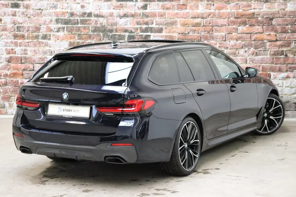 BMW 5-serie 530d High Executive M Sport Pakket Autom uit 2022, foto 4