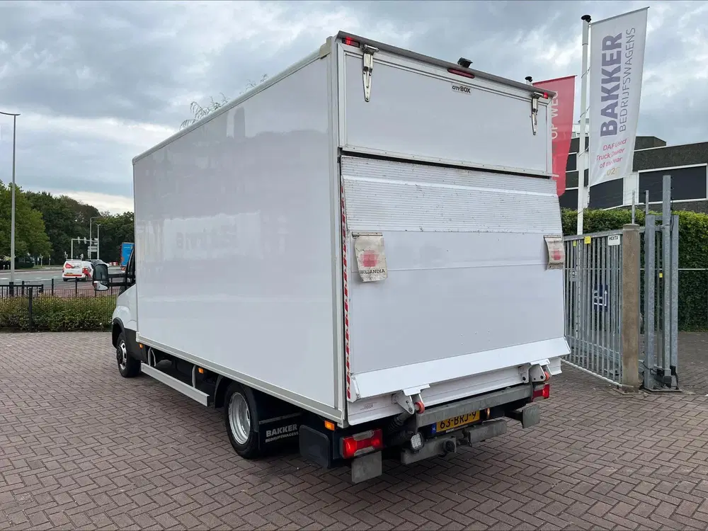 Iveco Daily C18 uit 2021, foto 13