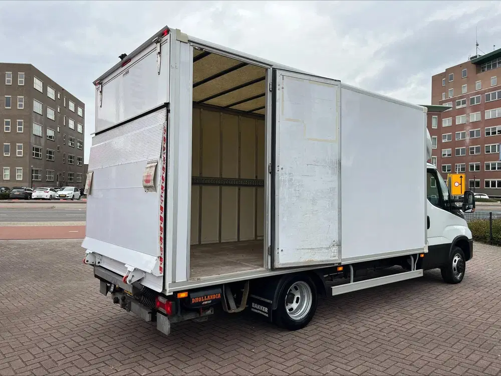 Iveco Daily C18 uit 2021, foto 9