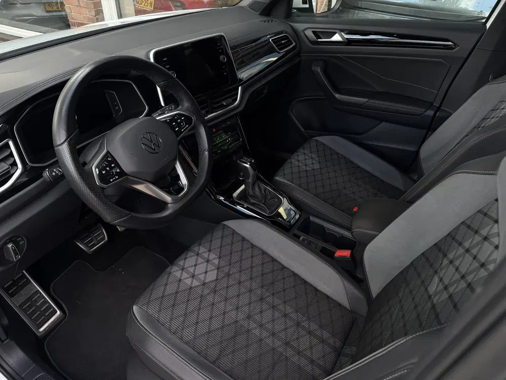 Volkswagen T-Roc 1.5 TSI R-Line uit 2022, foto 10