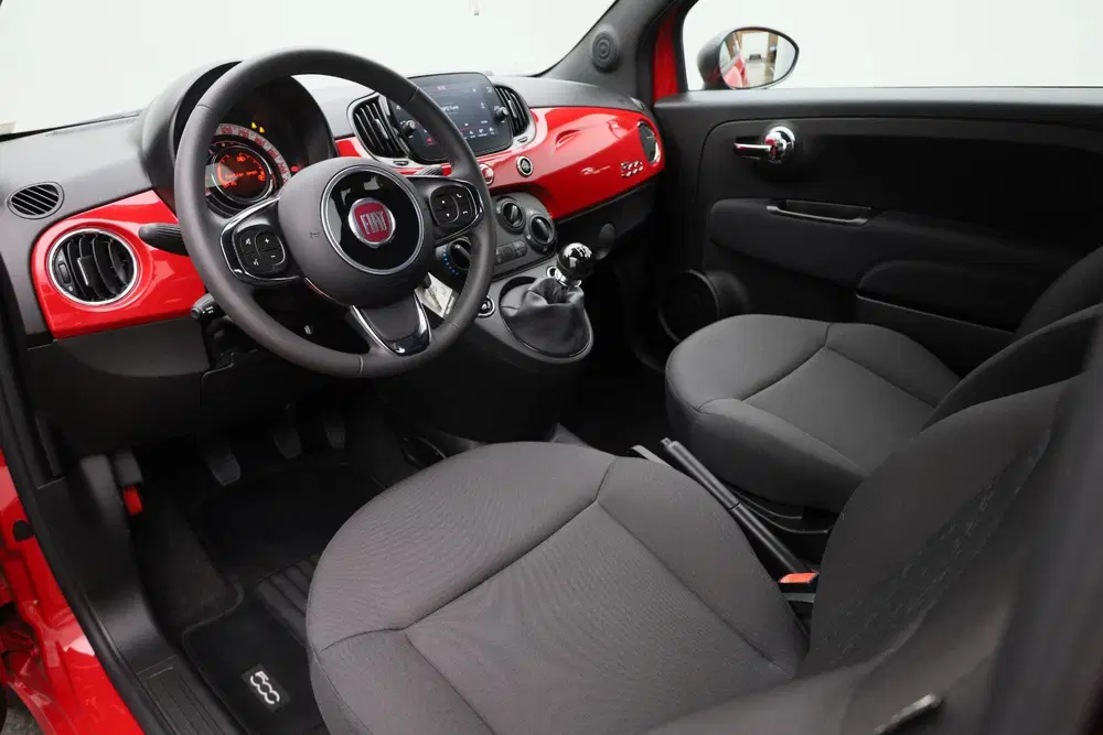 Fiat 500 1.0 Hybrid uit 2023, foto 10