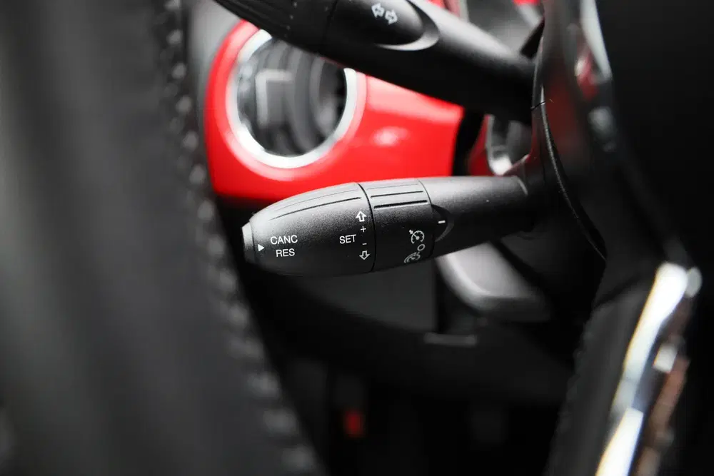 Fiat 500 1.0 Hybrid uit 2023, foto 14