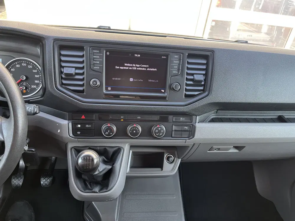 Volkswagen Crafter 35 2.0 TDI L3H3 uit 2020, foto 13
