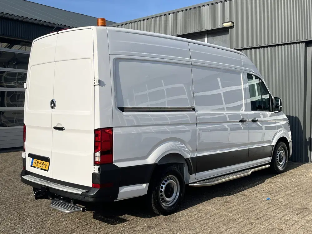 Volkswagen Crafter 35 2.0 TDI L3H3 uit 2020, foto 4