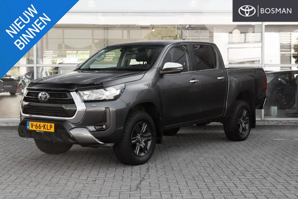 Toyota Hilux 2.4 D-4D Double Cab Challenger 5 zits in 2 uit 2024