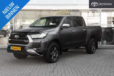 Toyota Hilux 2.4 D-4D Double Cab Challenger 5 zits in 2 uit 2024