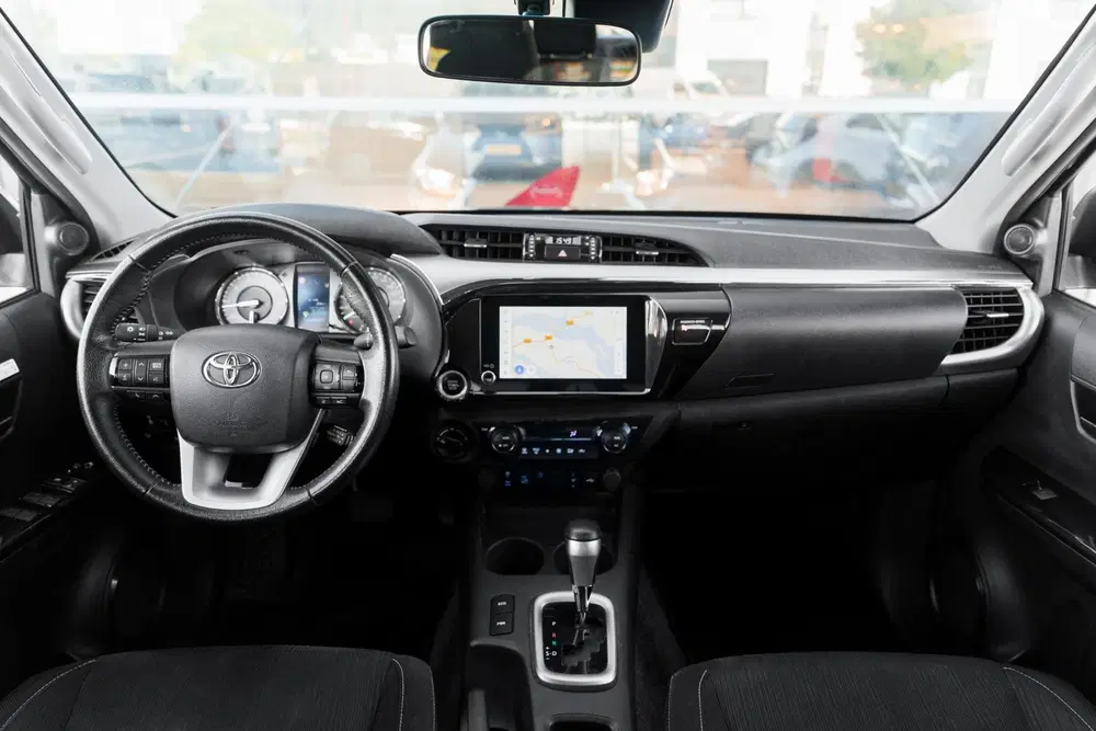 Toyota Hilux 2.4 D-4D Double Cab Challenger 5 zits in 2 uit 2024, foto 4