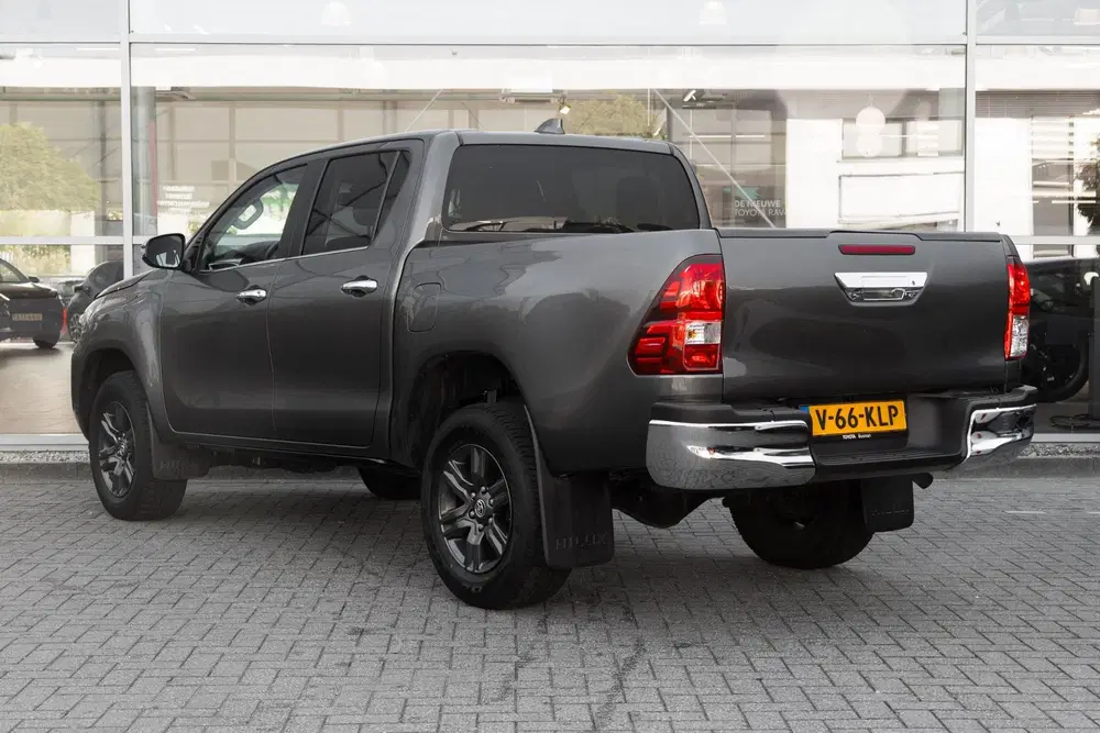 Toyota Hilux 2.4 D-4D Double Cab Challenger 5 zits in 2 uit 2024, foto 8