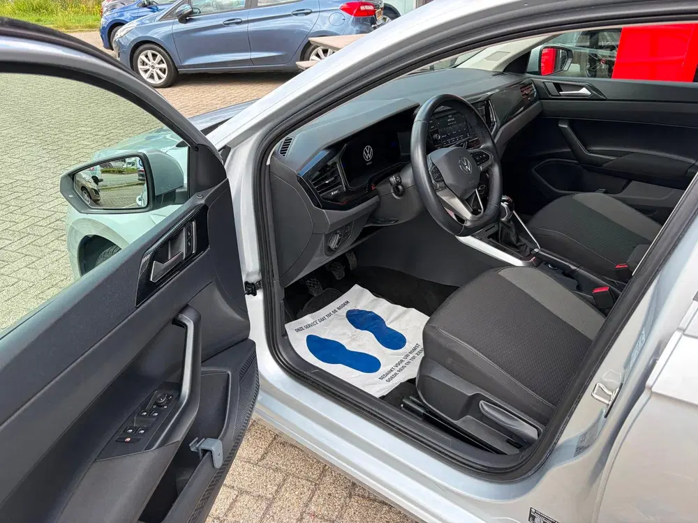 Volkswagen Polo 1.0 TSI Life uit 2022, foto 3