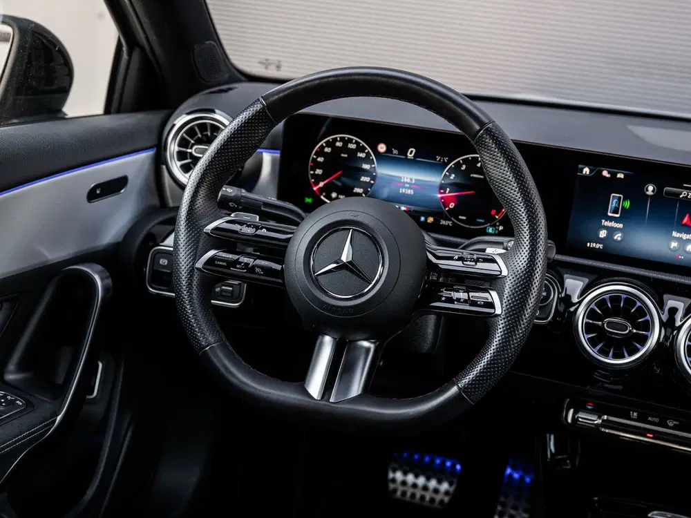 Mercedes-Benz A-Klasse 2025 180 AMG Line Night uit 2025, foto 7