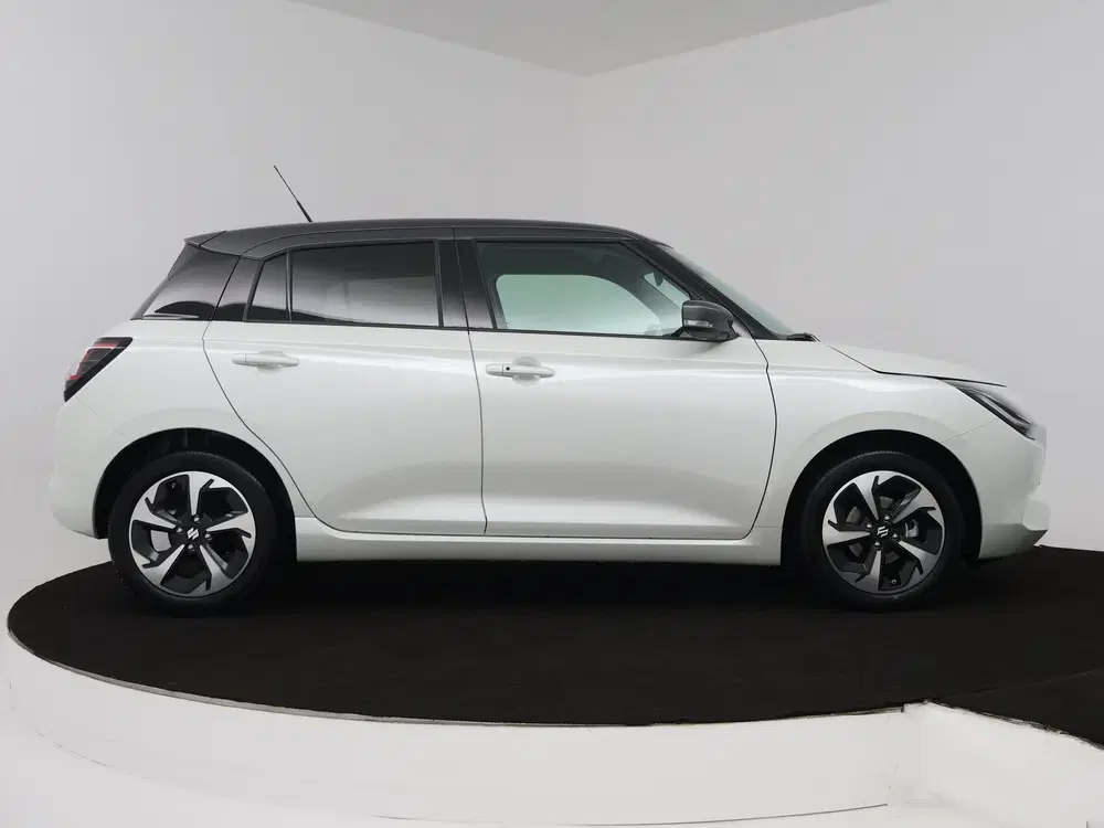 Suzuki Swift 1.2 Style Smart Hybrid uit 2026, foto 14