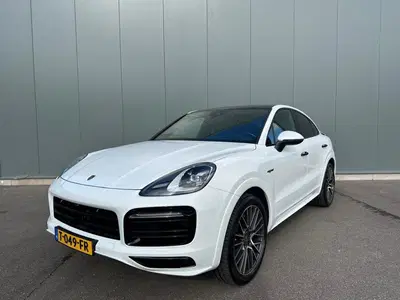 Porsche Cayenne Cayenne Coupé 3.0 E-Hybrid uit 2021