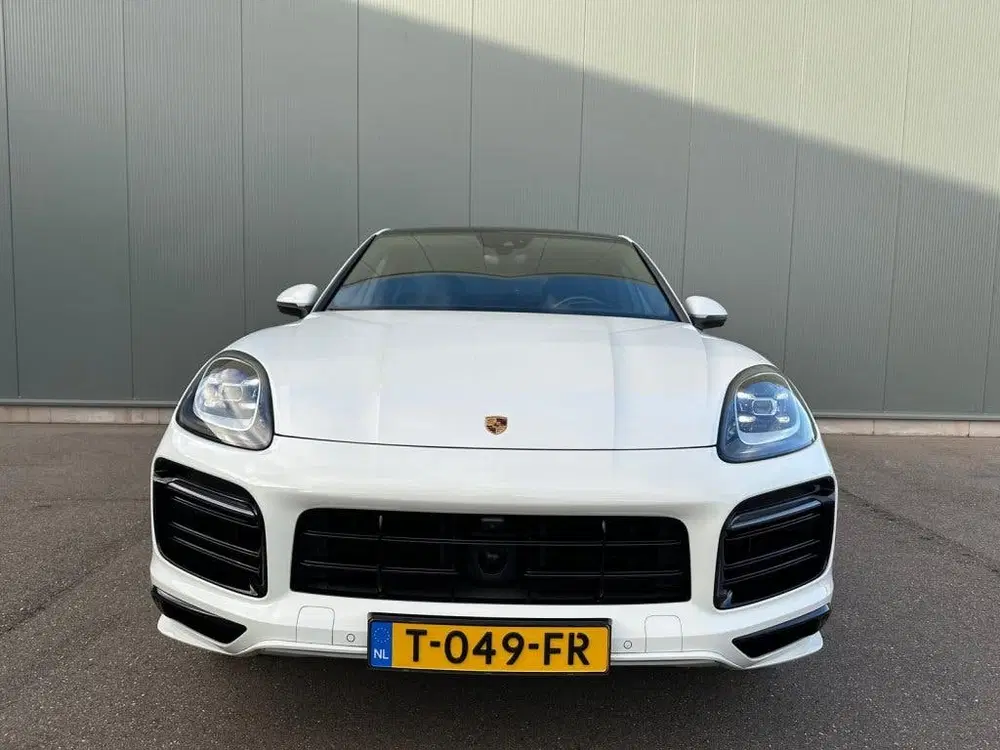 Porsche Cayenne Cayenne Coupé 3.0 E-Hybrid uit 2021, foto 2