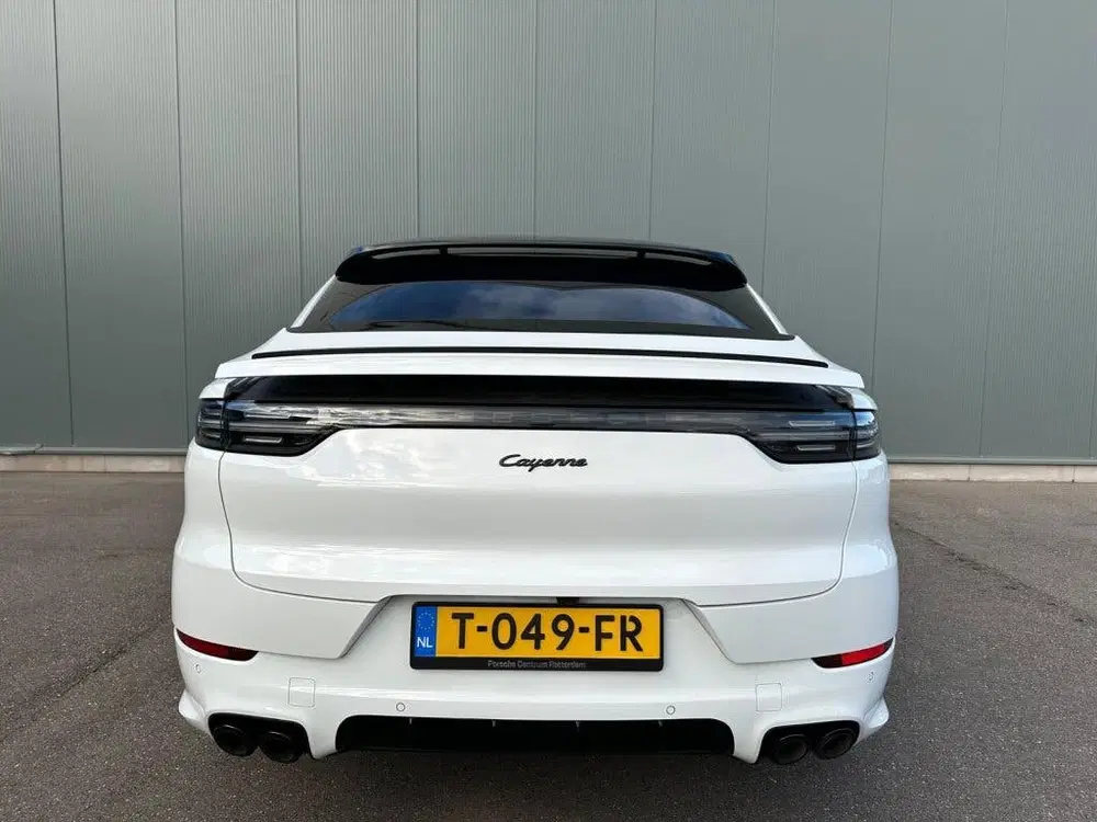 Porsche Cayenne Cayenne Coupé 3.0 E-Hybrid uit 2021, foto 6