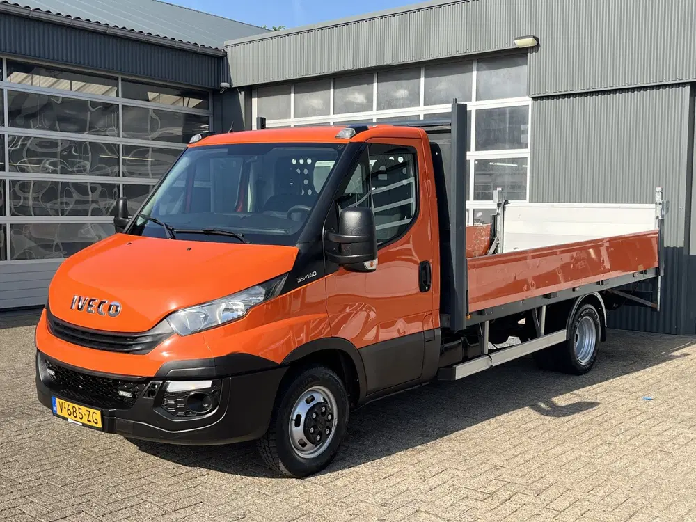 Iveco Daily 35C14 2.3 375 Laadklep 500kg Trekhaak 3500 uit 2019, foto 2