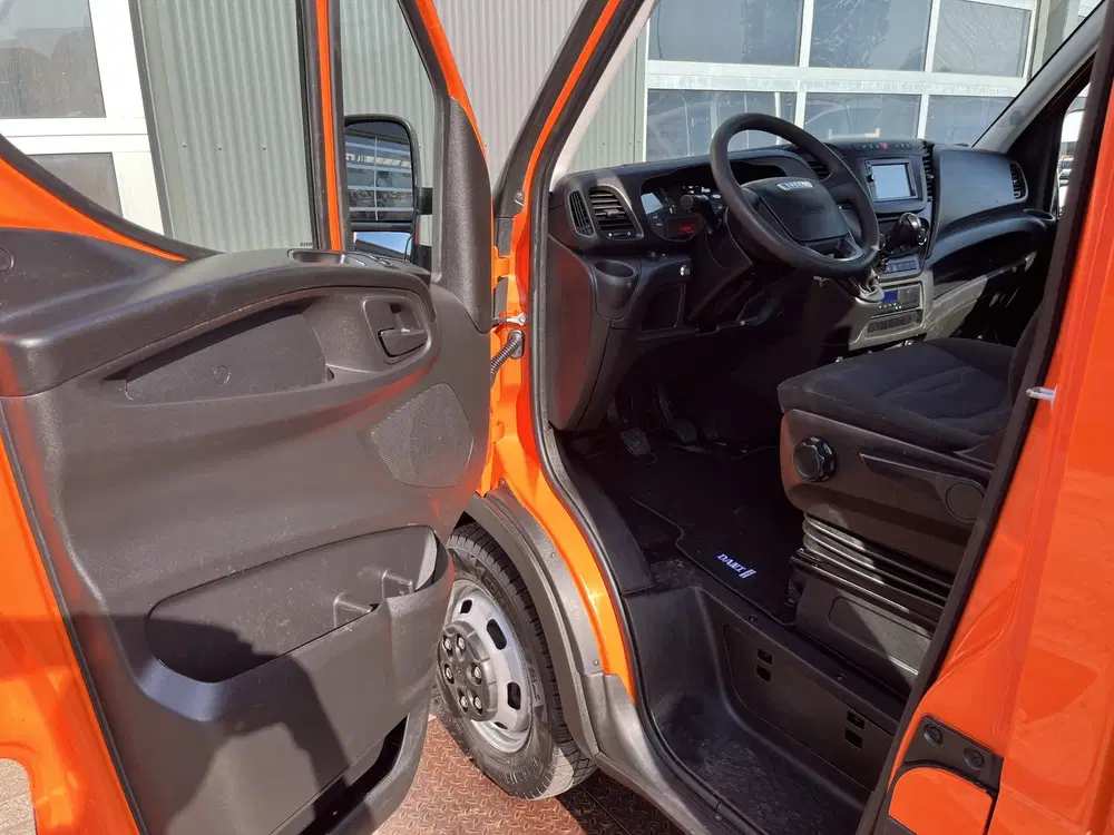 Iveco Daily 35C14 2.3 375 Laadklep 500kg Trekhaak 3500 uit 2019, foto 5