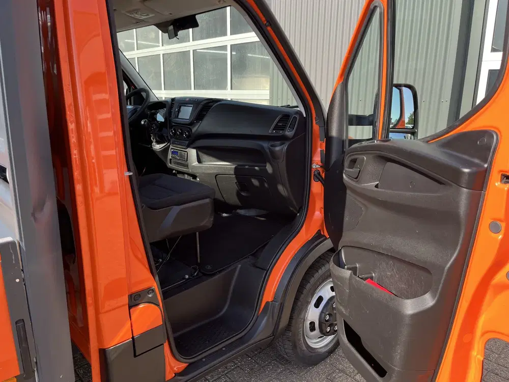 Iveco Daily 35C14 2.3 375 Laadklep 500kg Trekhaak 3500 uit 2019, foto 7