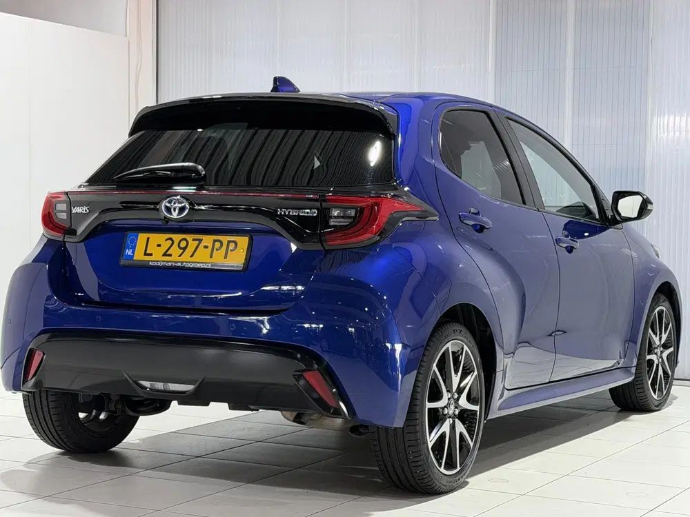 Toyota Yaris 1.5 Hybrid Executive Parkeersensoren V+A uit 2021, foto 6