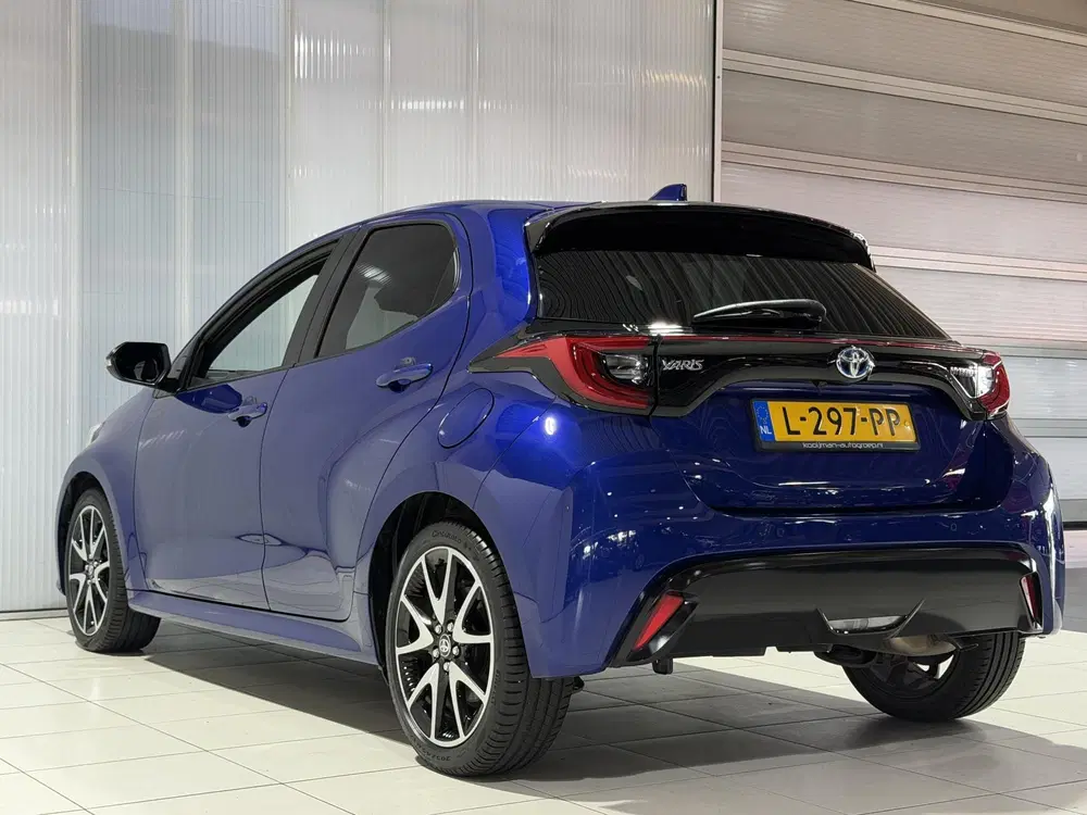 Toyota Yaris 1.5 Hybrid Executive Parkeersensoren V+A uit 2021, foto 8
