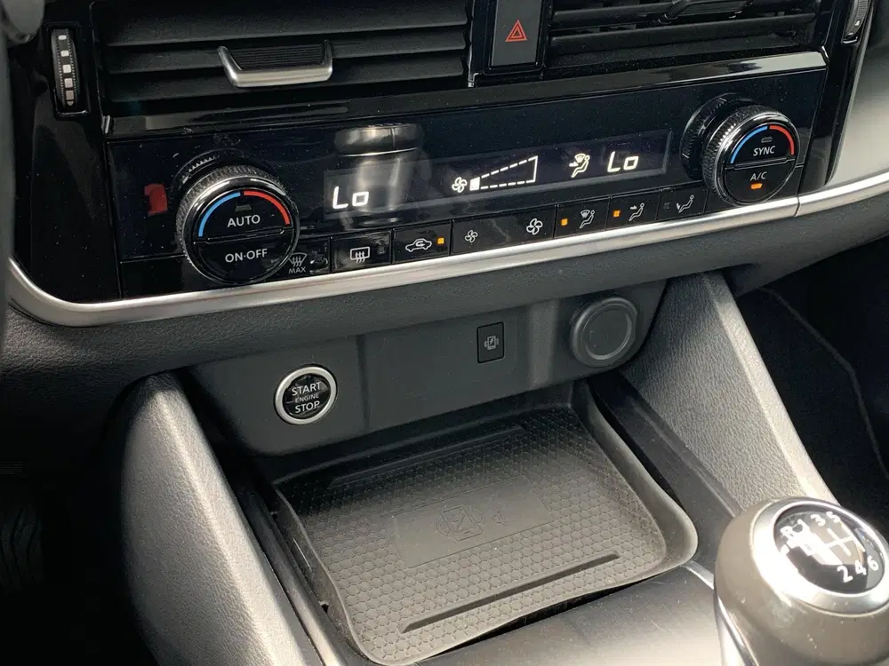 Nissan Qashqai 1.3 MHEV Acenta uit 2022, foto 12