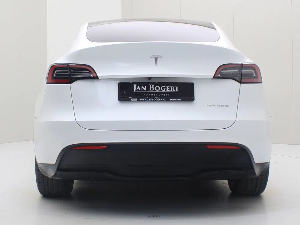 Tesla Model Y Long Range AWD 75kWh 351pk 92% SoH [ TREKH uit 2023, foto 6