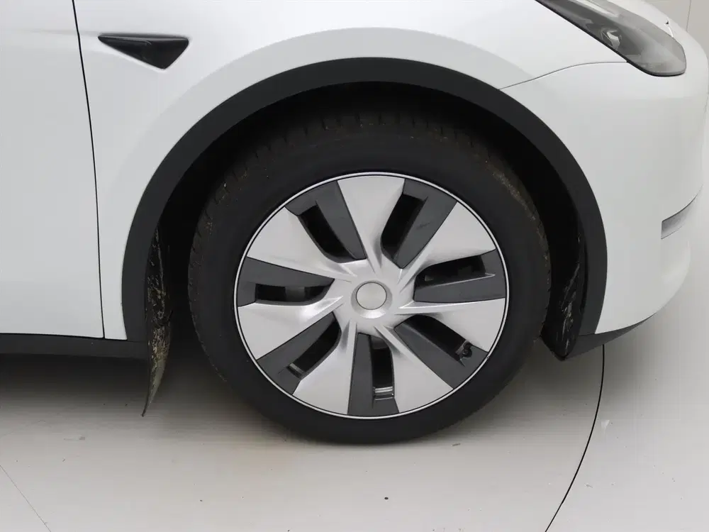 Tesla Model Y Long Range AWD 75kWh 351pk 92% SoH [ TREKH uit 2023, foto 9
