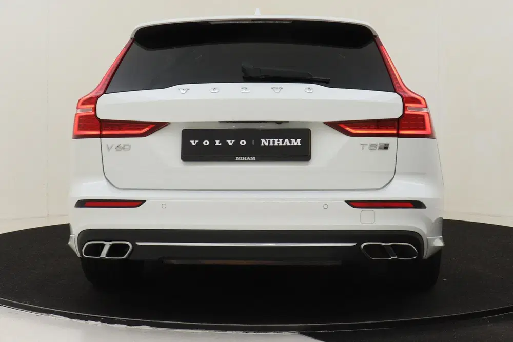 Volvo V60 T8 TWIN ENGINE AWD INSCRIPTION *VOL * -PAN uit 2020, foto 15